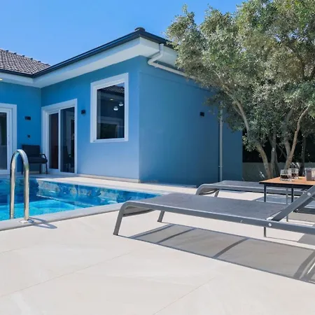 Вилла 2 Bedroom With Private Pool Фетхие