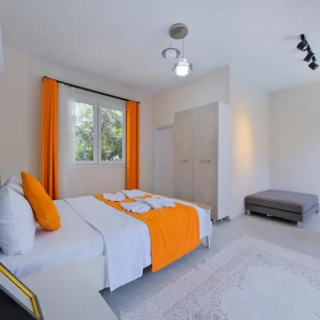 2 Bedroom With Private Pool فيلة