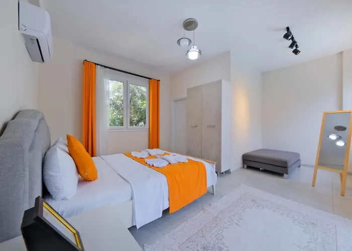 2 Bedroom With Private Pool Вилла