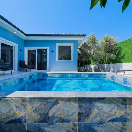 וילה 2 Bedroom With Private Pool *